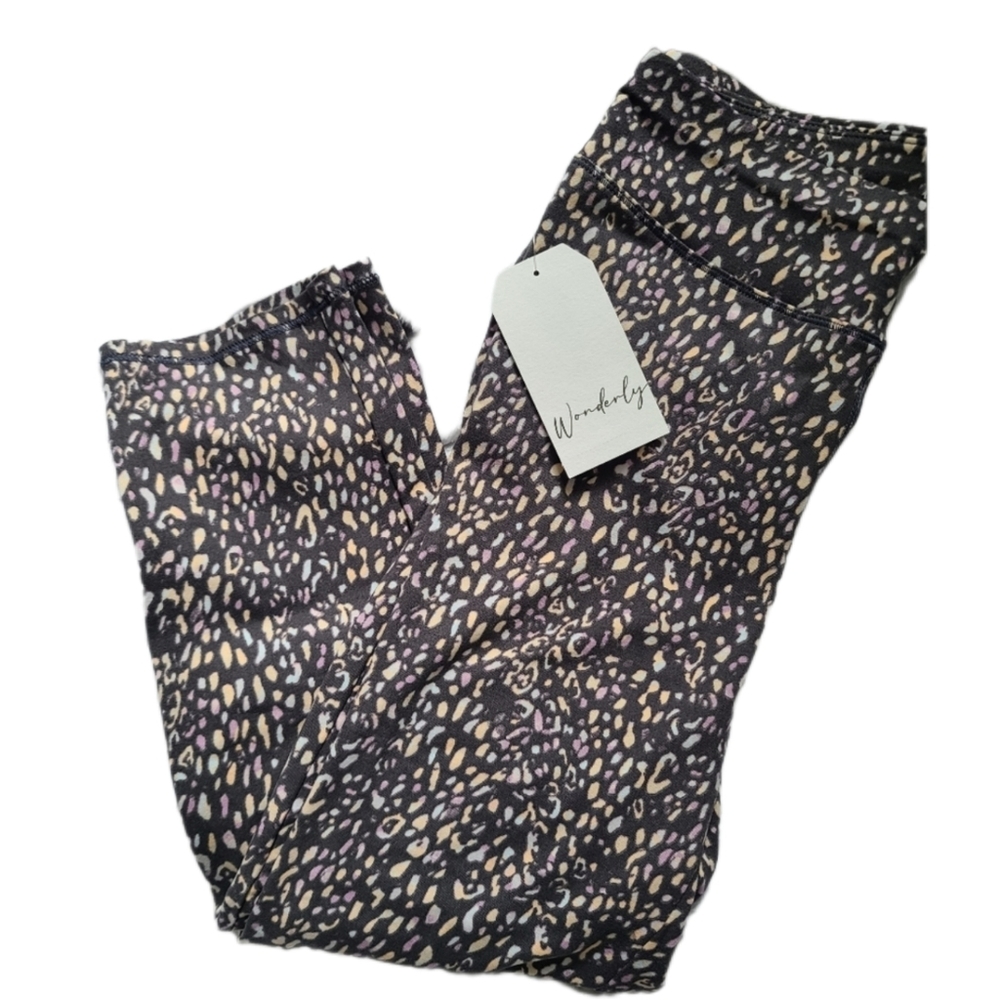 🍓Wonderly Women Leggings NWT